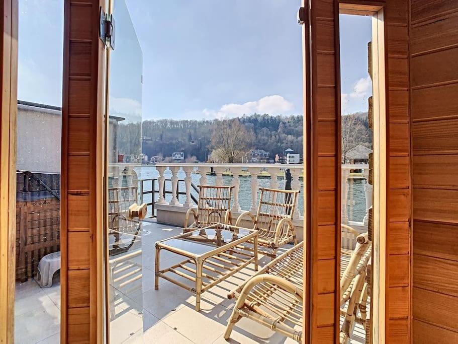 Vue Sur Meuse Avec Jacuzzi Et Sauna Exterieur. Yvoir Екстер'єр фото