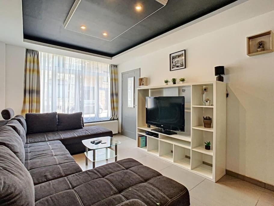 Vue Sur Meuse Avec Jacuzzi Et Sauna Exterieur. Yvoir Екстер'єр фото